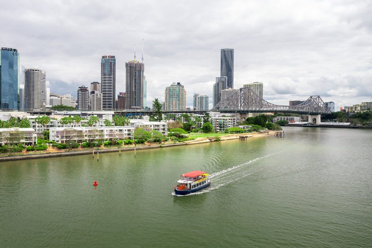 Aerial view of River City Cruise boat, Brisbane - Tourism Australia