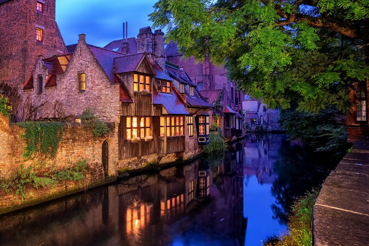 Bruges at night