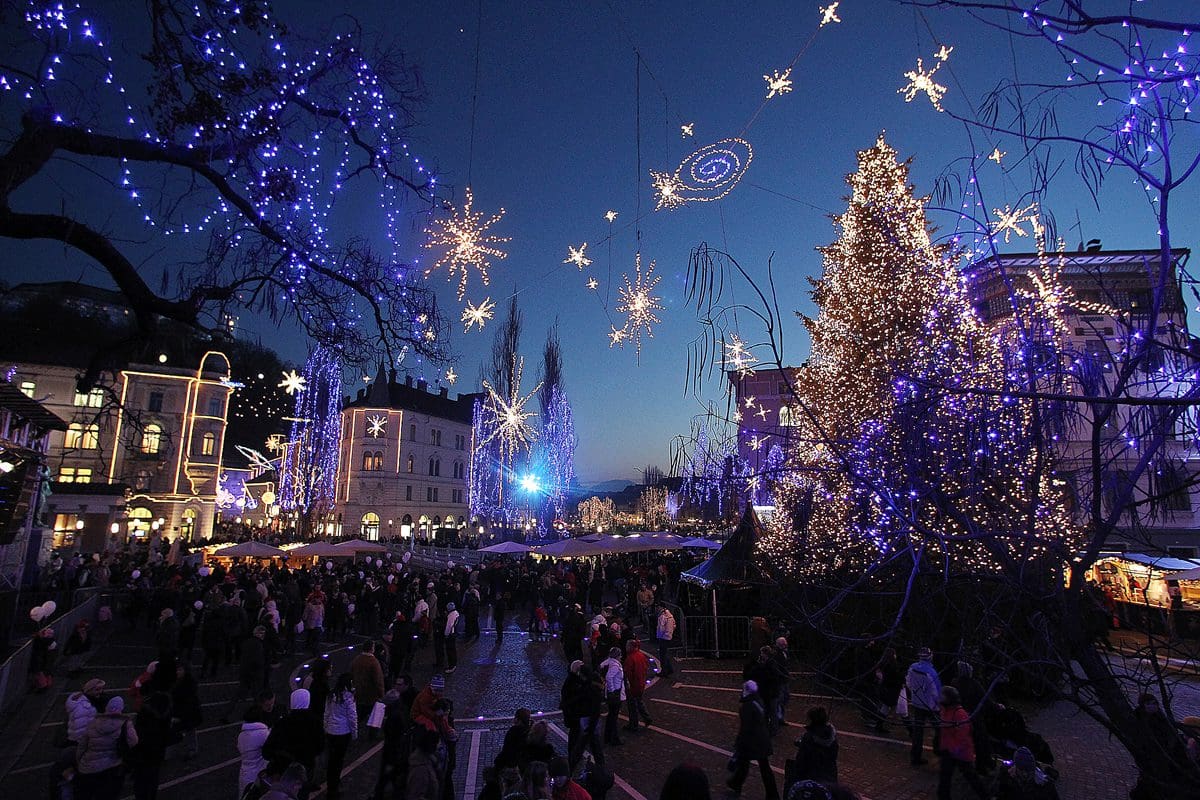 Christmas decorations in Preseren Square, Ljubljana - Slovenia Tourism/Ales Fevzer