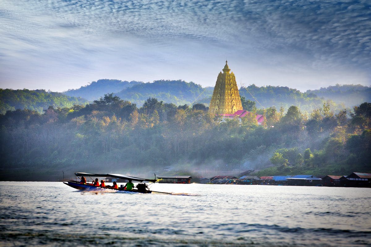Wat Wang Wiwekaram Sangkhlaburi - Tourism Authority of Thailand