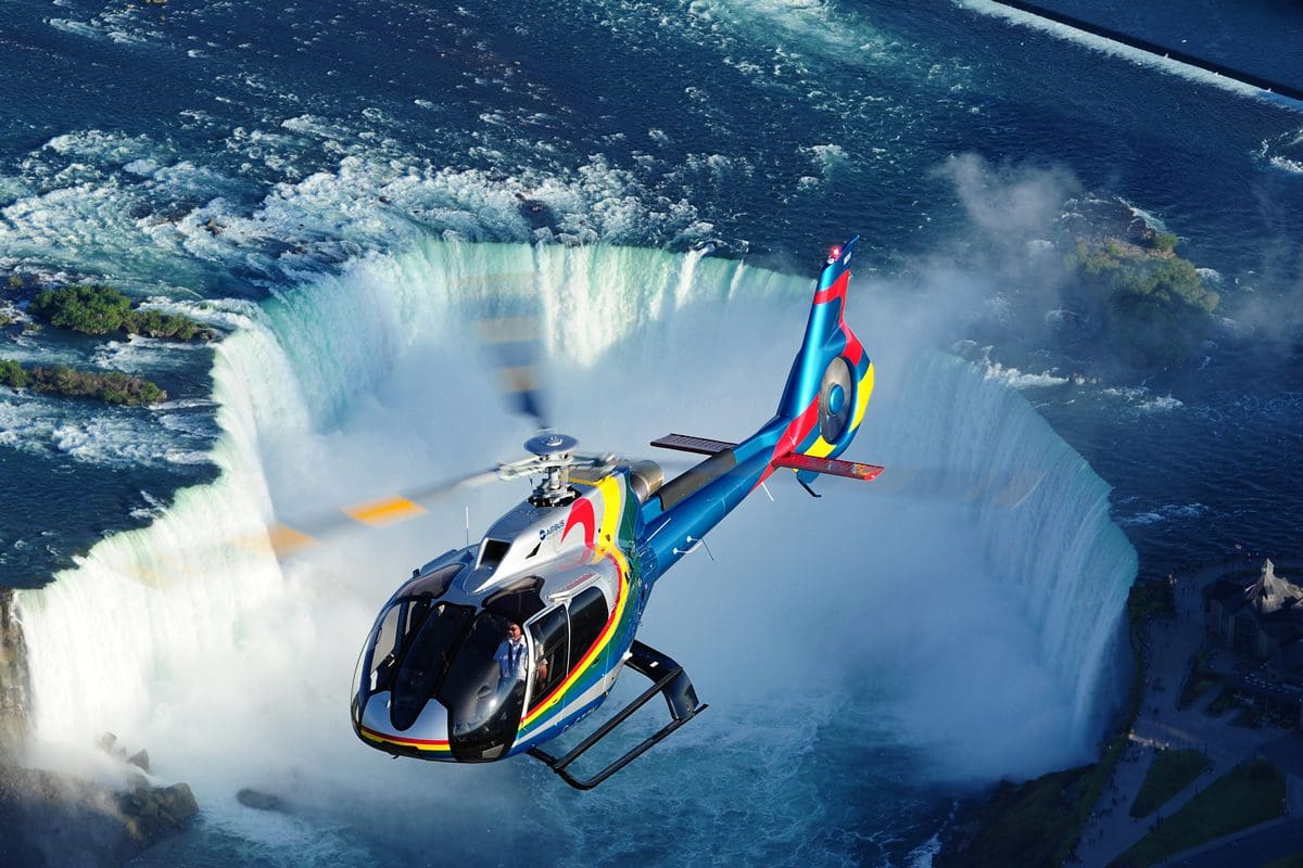 Niagara helicopter tour - Destination Ontario/Mike Reyno