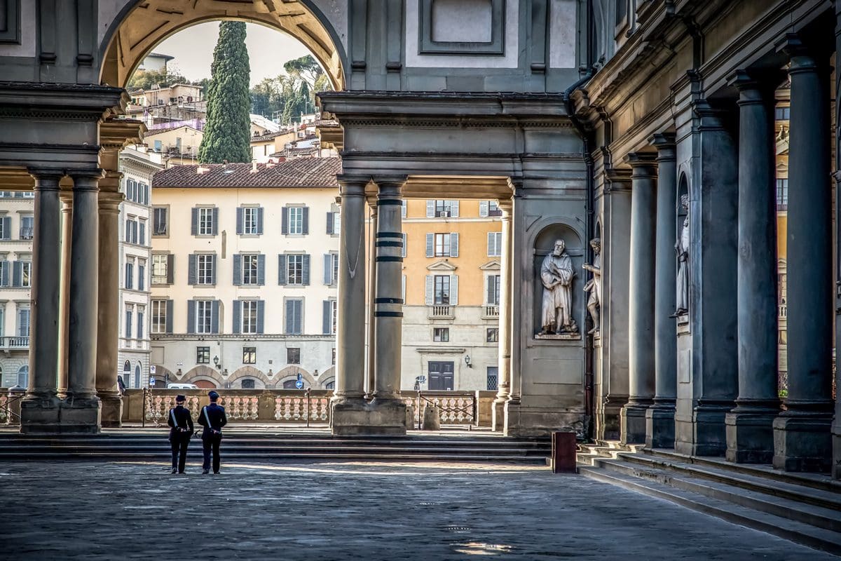 Piazza Degli Uffizi Square, Florence on an autumn morning