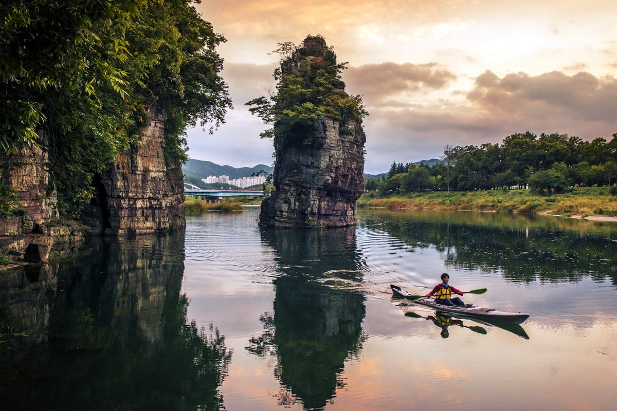 Seonbawi Rock - Korea Tourism Organisation/Byeon Yang Ok
