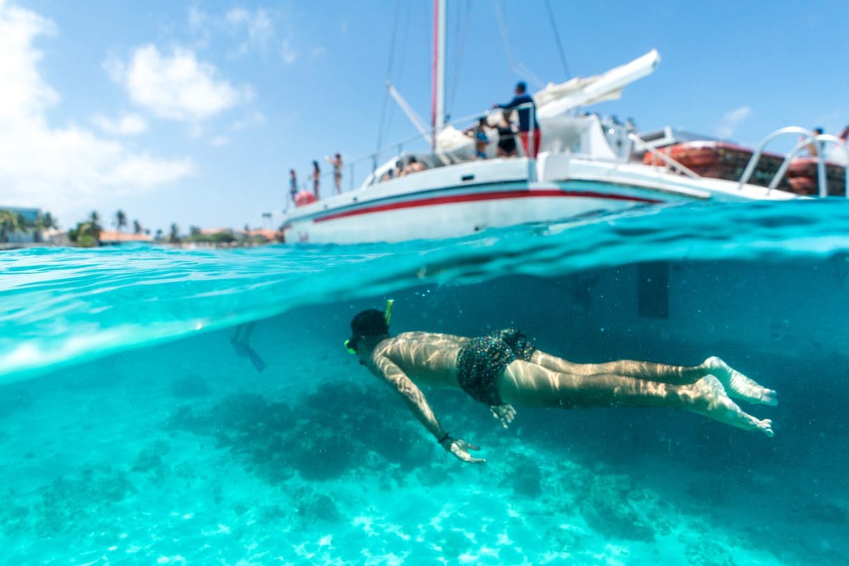 Snorkelling with Red Sail Tours - Aruba Tourism Authority