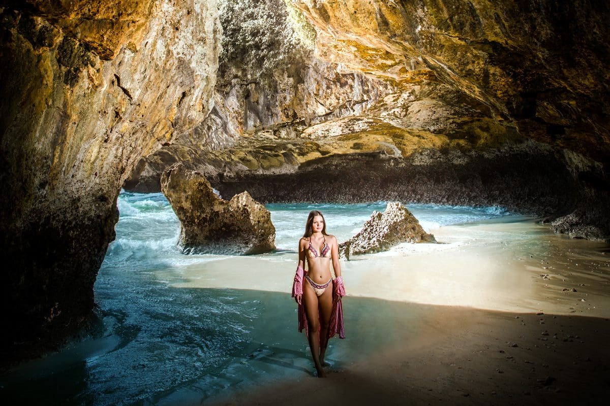 Exploring the caves of Suluban Beach, Bali - Indonesia Tourism/Wisnu Wibowo