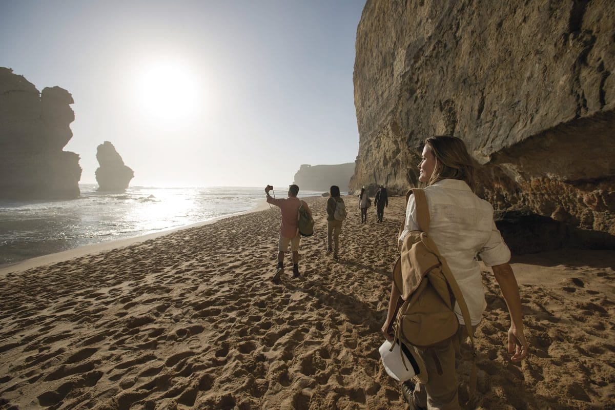 Twelve Apostles Lodge Walk, Victoria - Tourism Australia