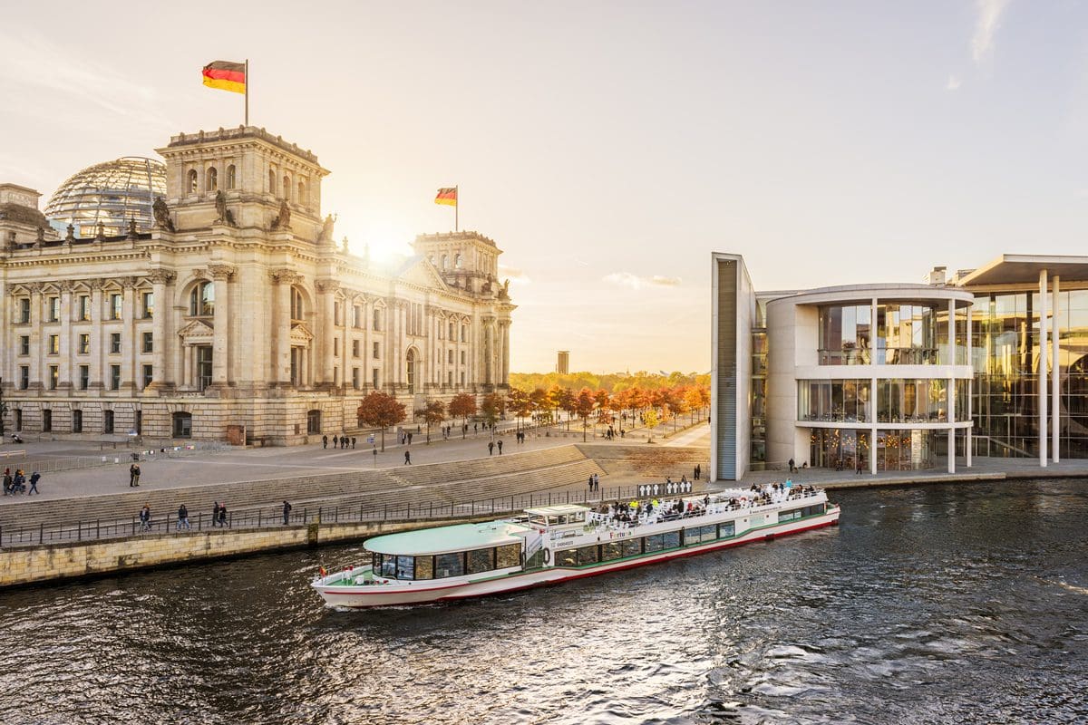 The Reichstag in Berlin's Government District - GNTB/Visit Berlin/Dagmar Schwelle