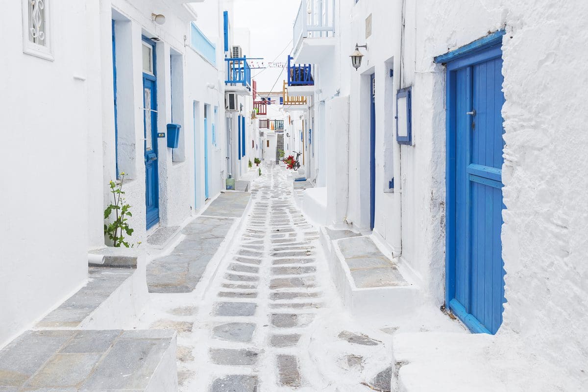 White-washed walls of street in Mykonos