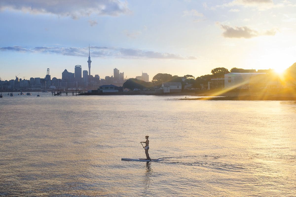 Auckland City paddleboarding