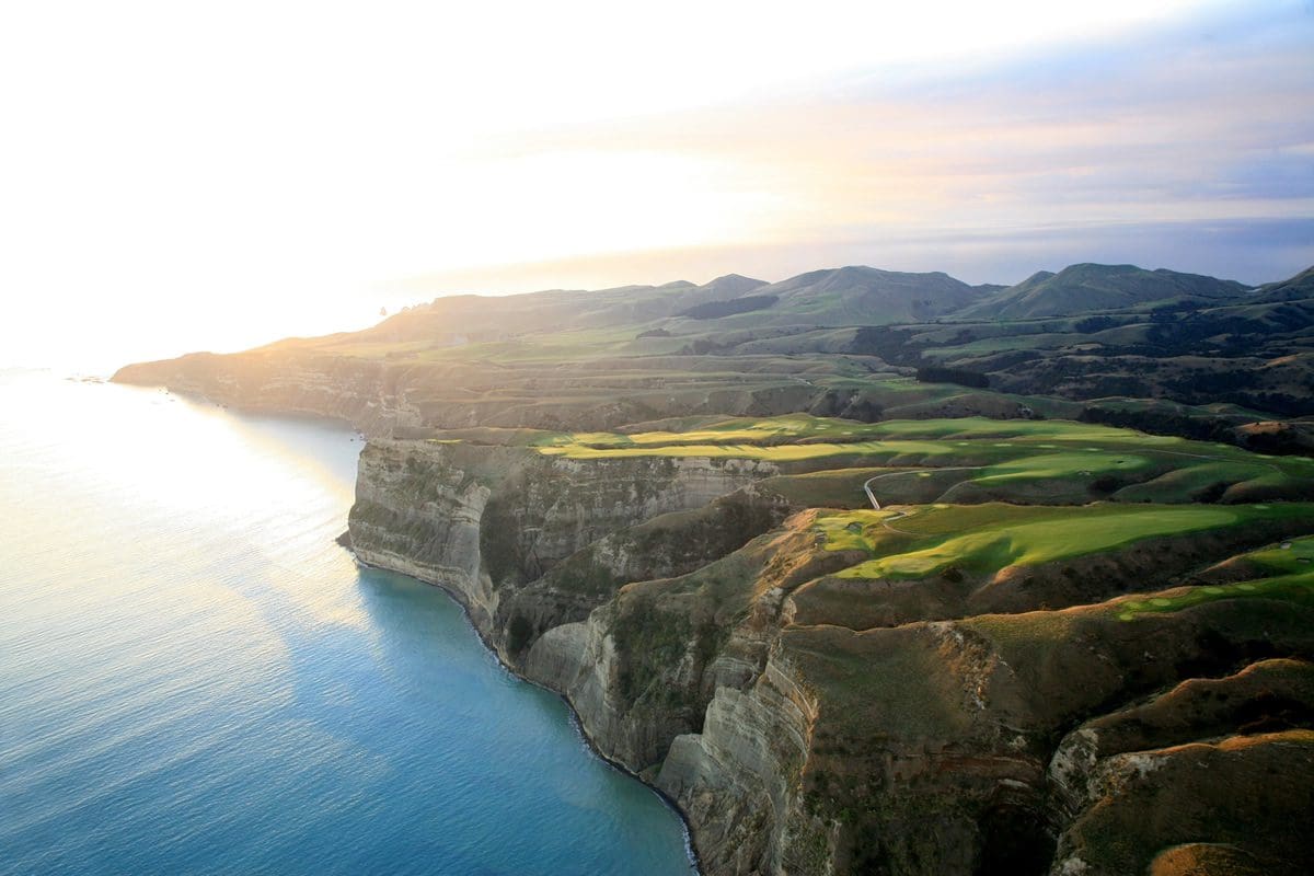 Cape Kidnappers, Hawkes Bay - Tourism New Zealand/Gary Lisbon