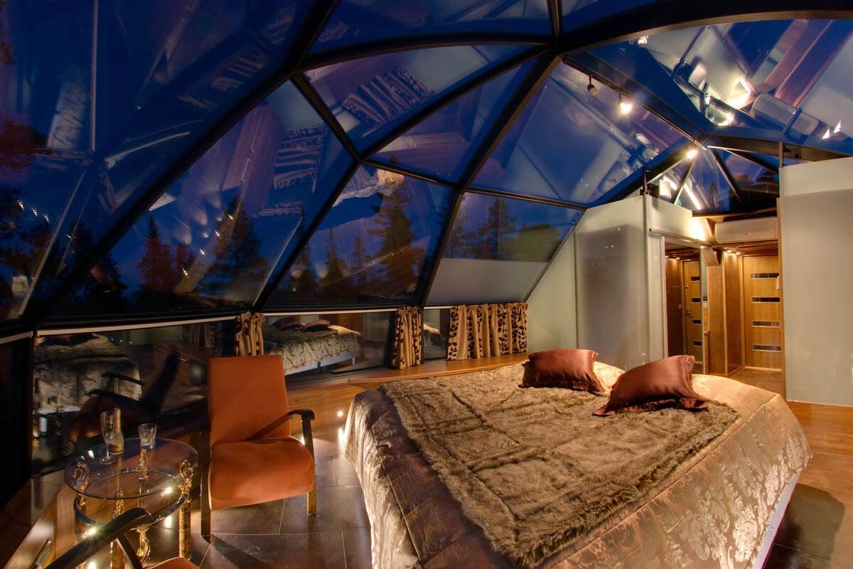 Glass igloo interior - Visit Finland/Levi Igloo