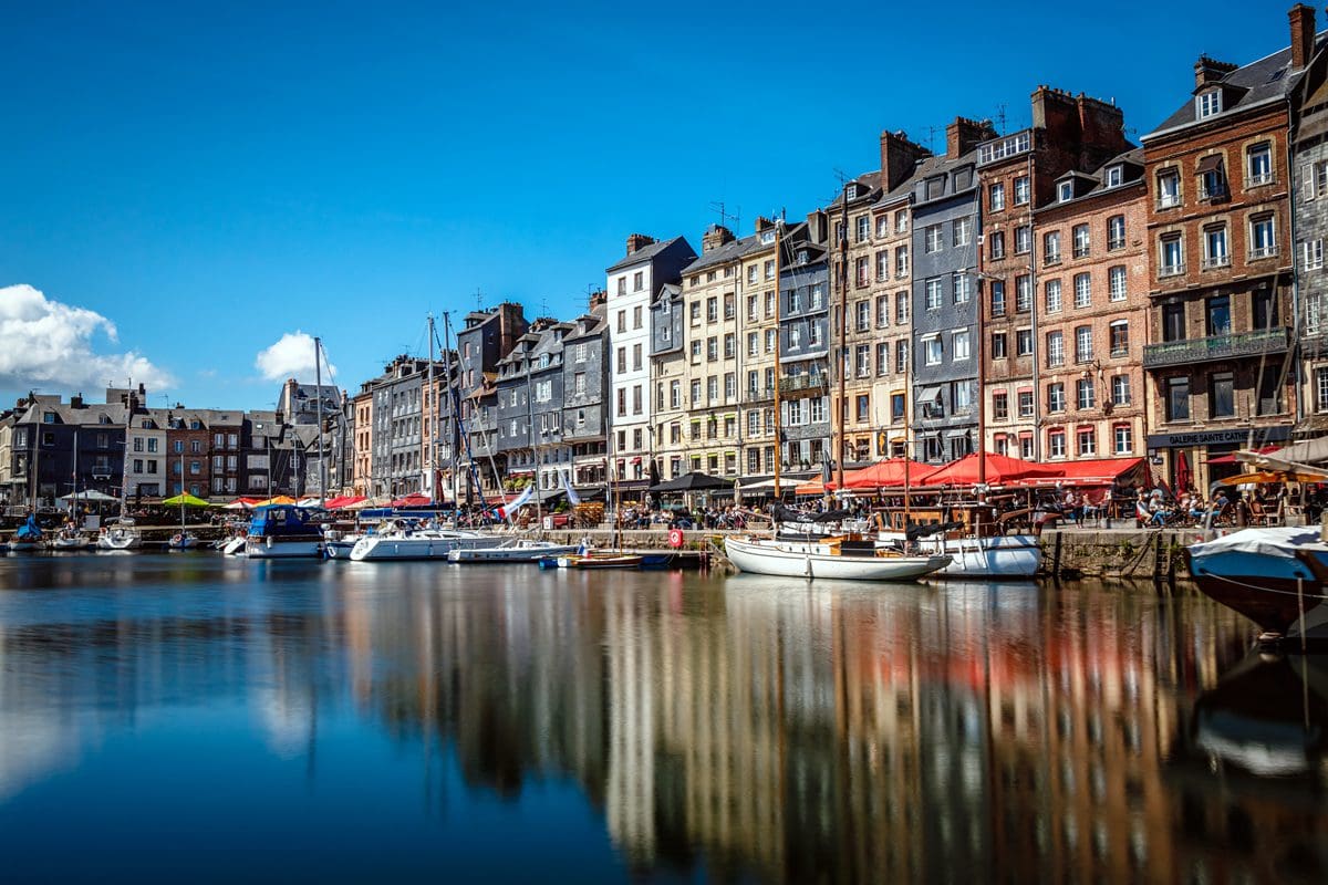 Port et bassin de Honfleur - Normandy Tourism/Valentin Pacaut/The Explorers