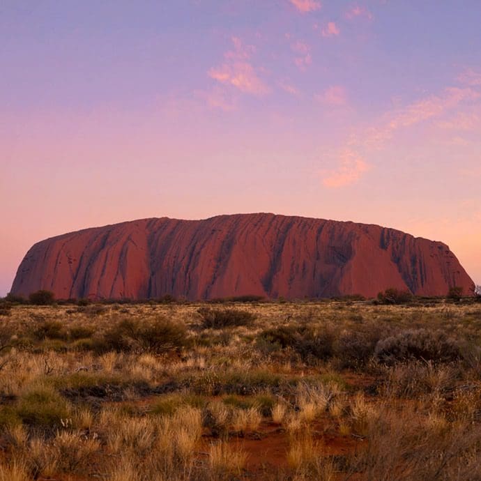 Uluru, Kata Tjuta National Park in the evening - Tourism Australia