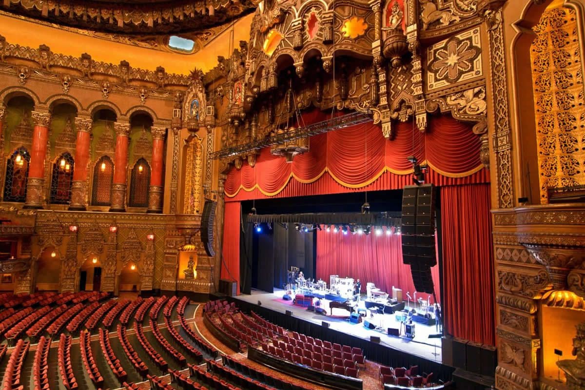 Fox Theatre - Visit Detroit/Robert Deek