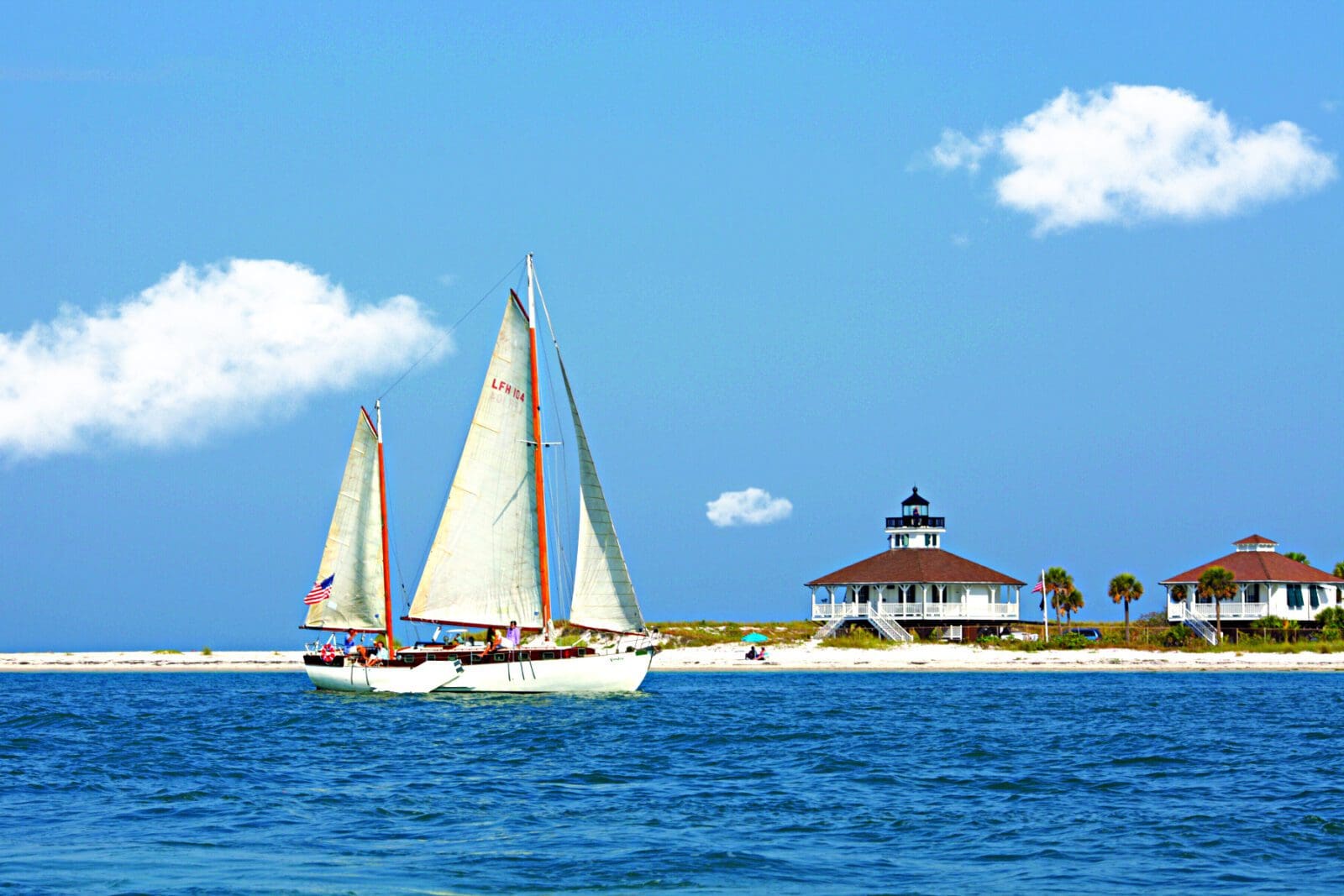 Sailboat - Lee County Visitor Convention Bureau/The Beaches of Fort Myers & Sanibel