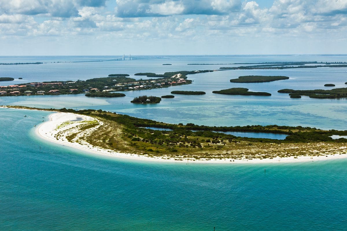Sunshine Skyway Bridge, Fort de Soto Park - VisitStPeteClearwater.com/Nicholas A Collura Gehrtch