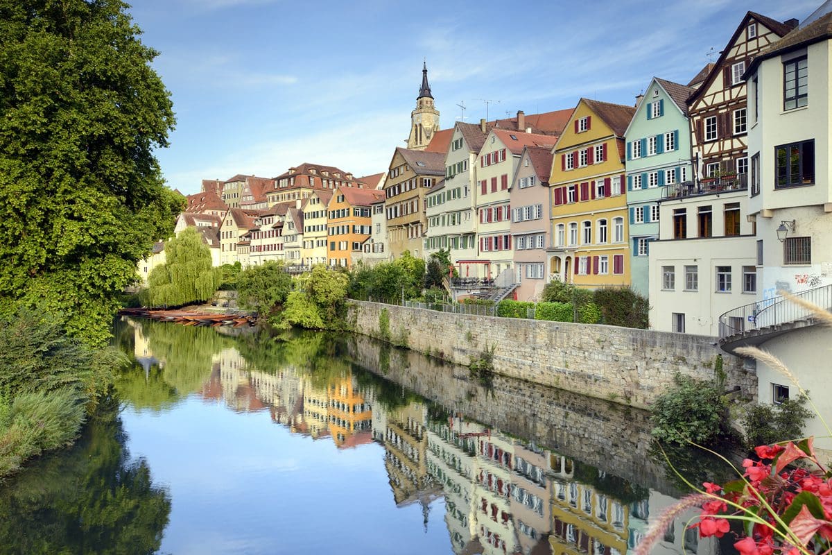 View of the old town and church over the River Neckar - GNTB/Francesco Carovillano