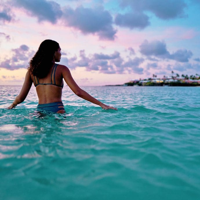 Wading in the ocean - Bermuda Tourism Authority