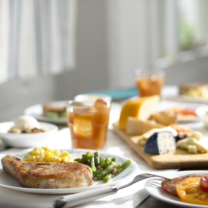 Caves, Lakes & Corvettes, regional cuisine - Kentucky Tourism