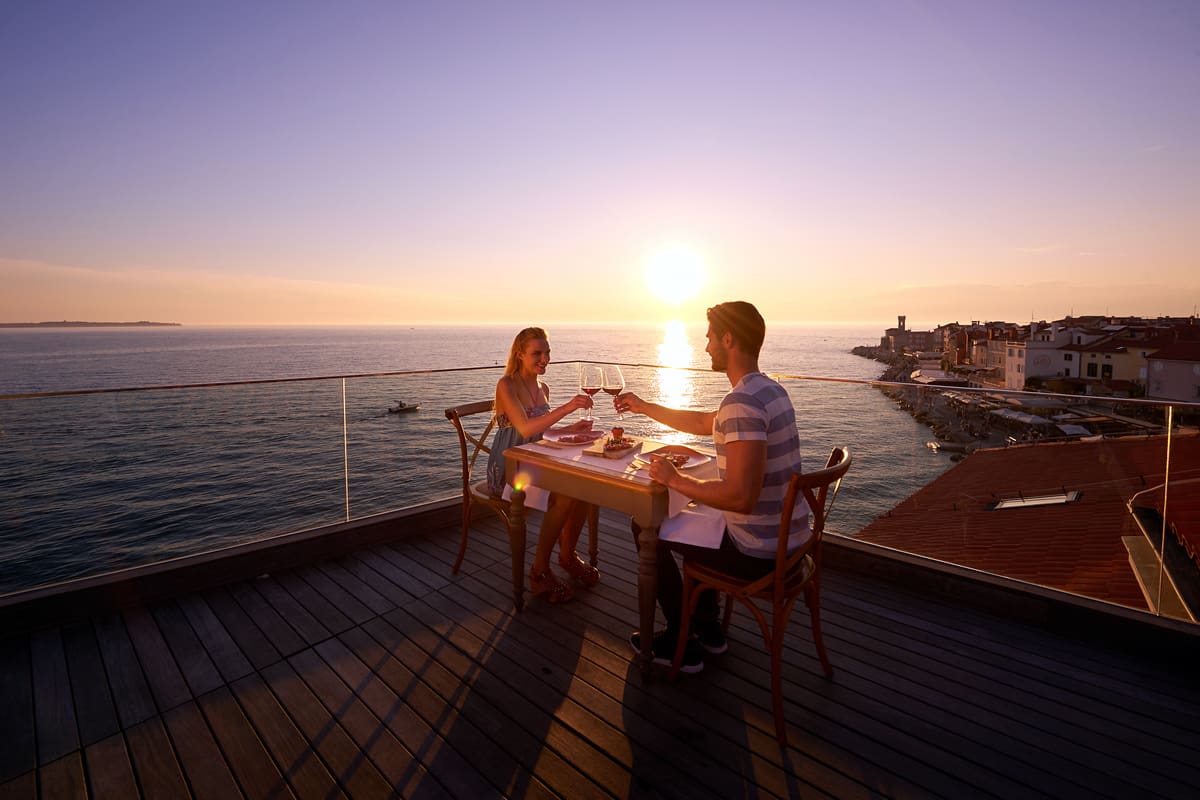 Romantic dinner at the seaside - Slovenia Tourism/Iztok Medja