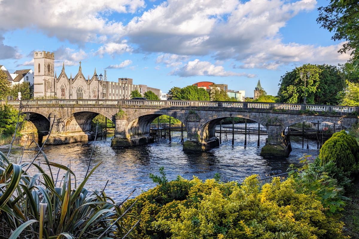 Salmon Weir Bridge, Galway, Ireland