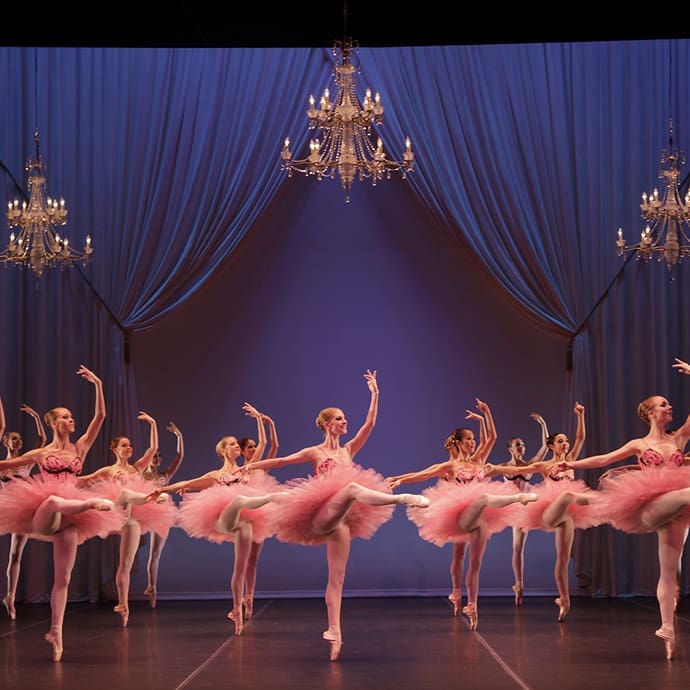The Sarasota Ballet in Ricardo Graziano’s Shostakovich Suite - Visit Sarasota County/Frank Atura