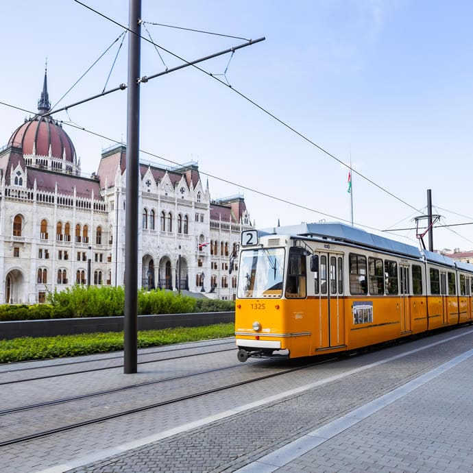 Tram, budapest - Visit Hungary/pixeltaster Tram, budapest - Visit Hungary/pixeltaster
