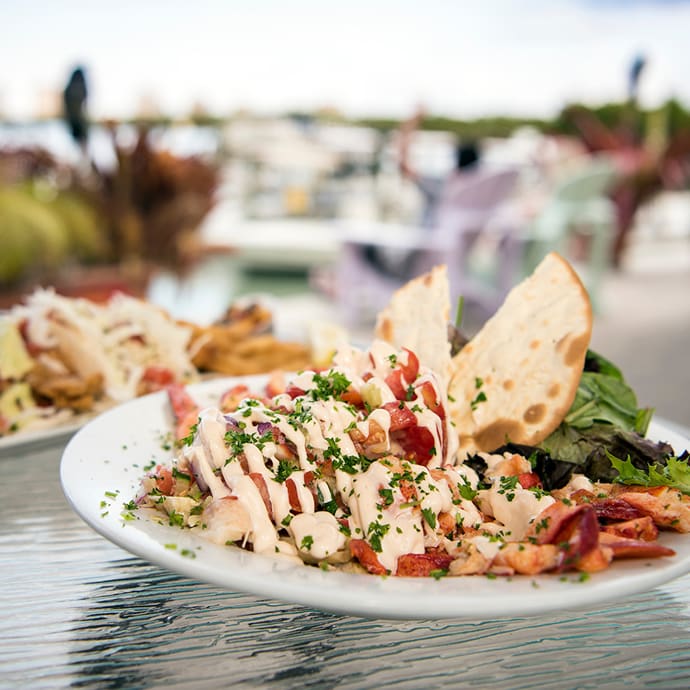 Big Hickory Seafood Grille – Lee County Visitor Convention Bureau