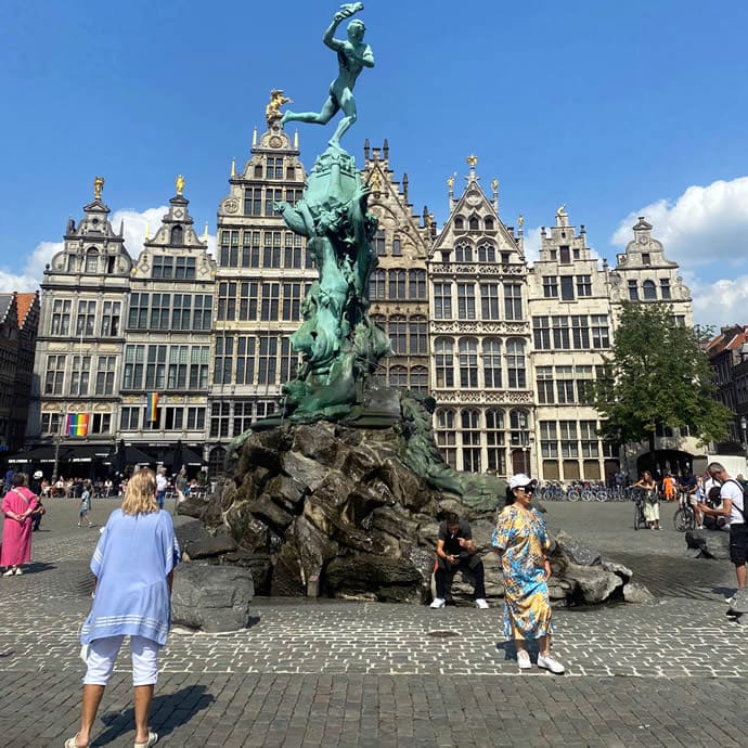 Brabo's Monument, Grote Markt of Antwerp - VIVA Cruises
