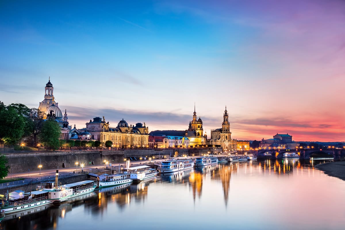 Evening light over Elbe bank, Dresden – Dresden Marketing GmbH/Frederik Schrader