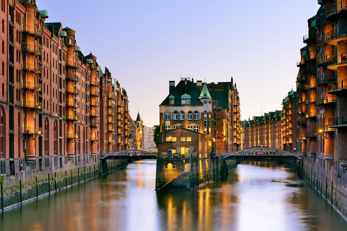 Evening in Hamburg – GNTB/Francesco Carovillano