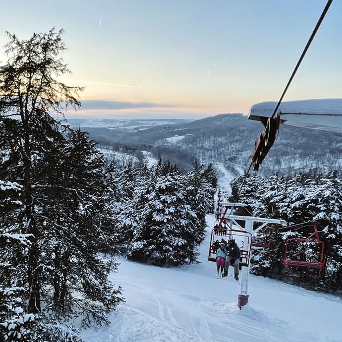 Sundown Mountain Resort, Dubuque - Travel Iowa/Jason Weinberger